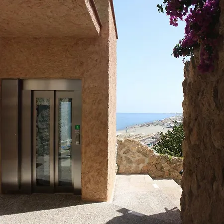 公寓 Apartamento Sobre La Playa En La Carihuela