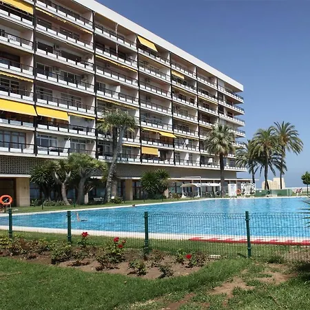 Apartamento Sobre La Playa En La Carihuela Apartment