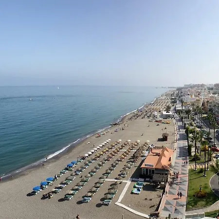 Apartamento Sobre La Playa En La Carihuela * Torremolinos